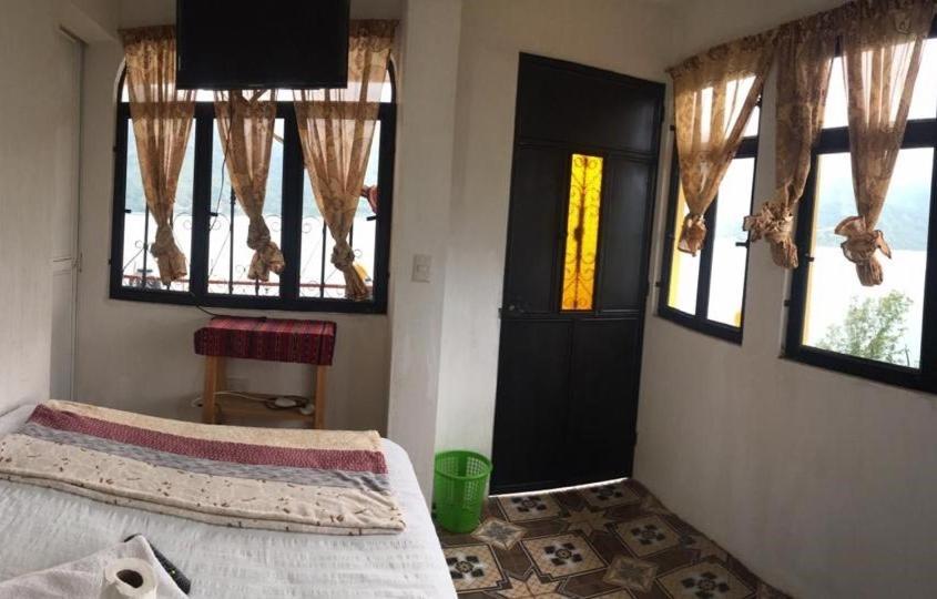 Hotel Villa Del Lago San Pedro La Laguna Eksteriør billede