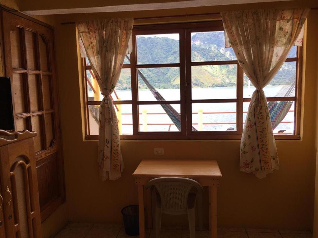 Hotel Villa Del Lago San Pedro La Laguna Eksteriør billede
